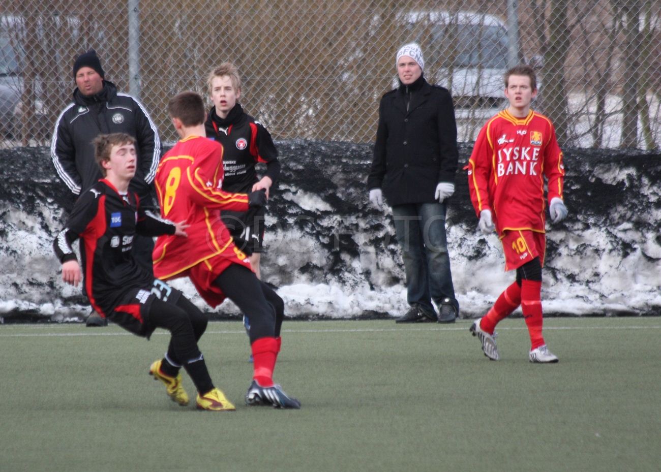 FCN   FCM 002